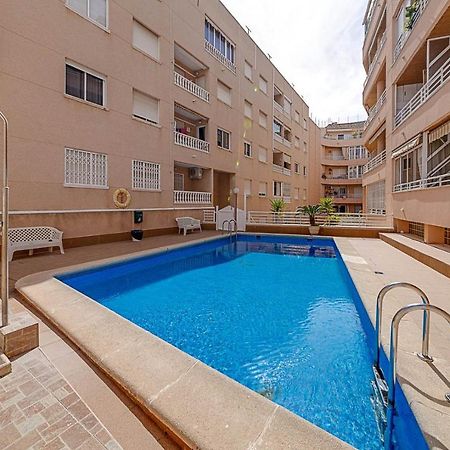 Cozy Appartment Torrevieja At Irina Esterno foto