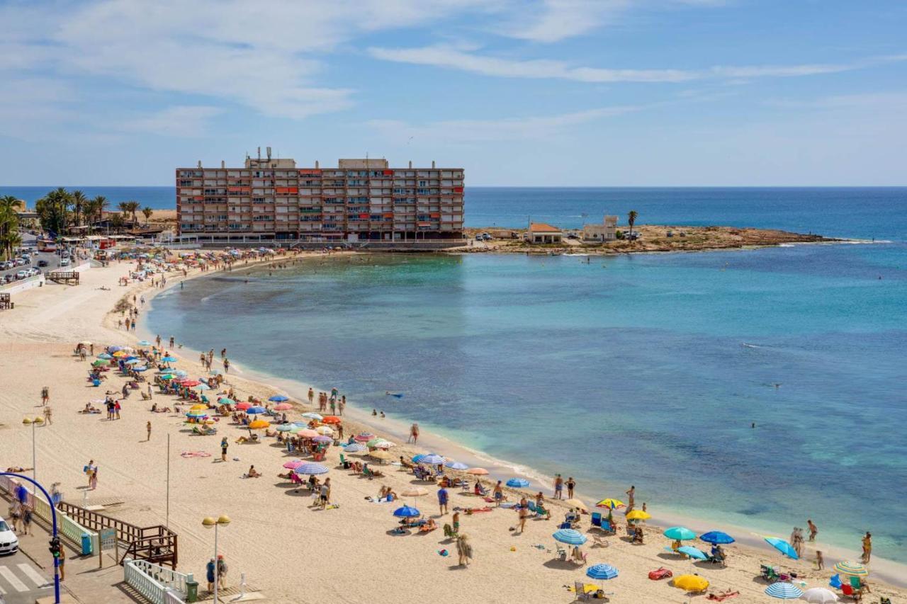 Cozy Appartment Torrevieja At Irina Esterno foto