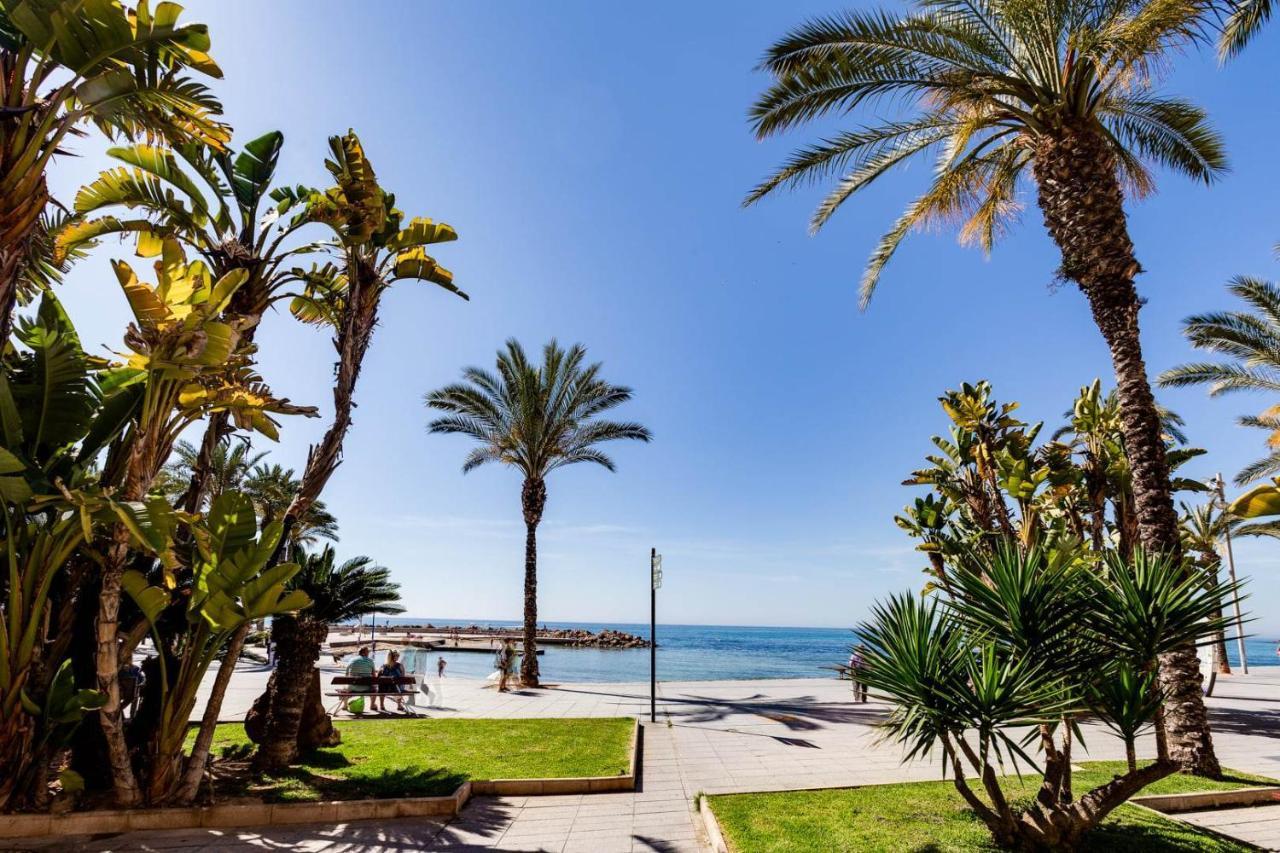 Cozy Appartment Torrevieja At Irina Esterno foto